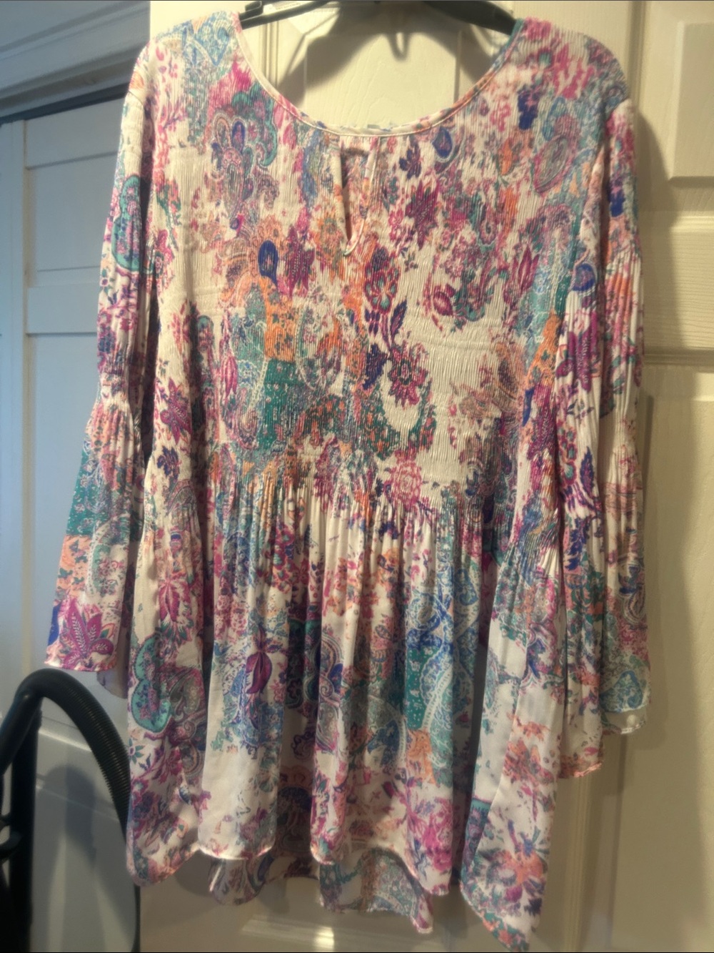 NWT Sz 3x floral & ivy floral pleated top